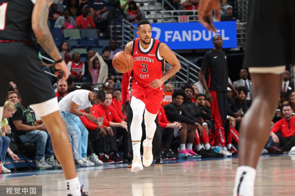 员树立了榜 员树立了榜