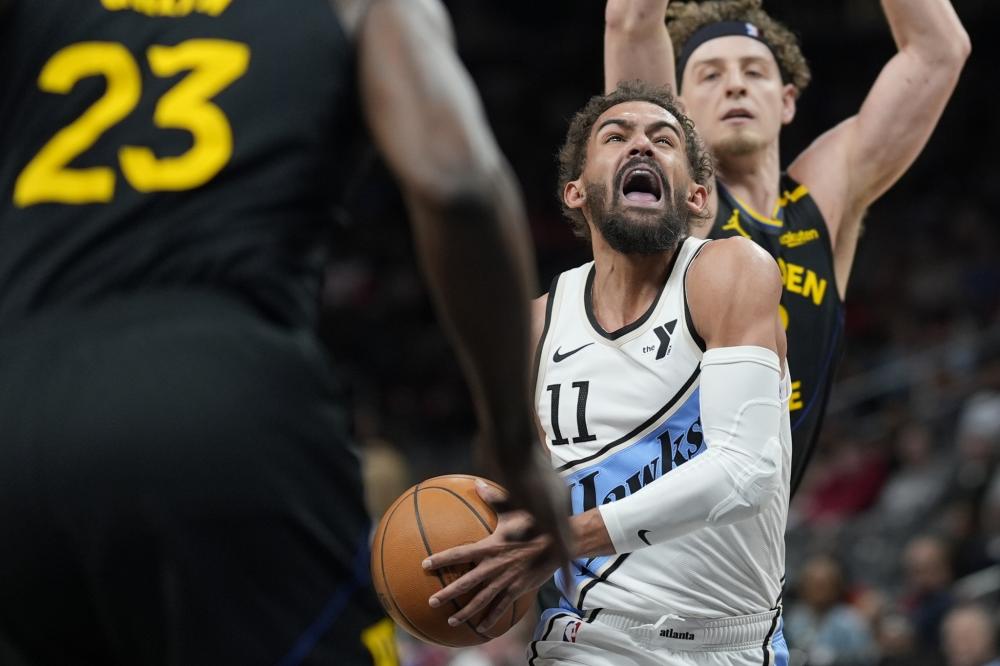 交媒体上进 交媒体上进